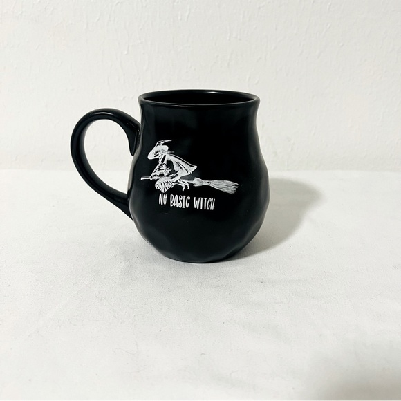 Artisan Collection Large Black Halloween “NO BASIC WITCH” Mug Microwave Safe EUC - Picture 2 of 6
